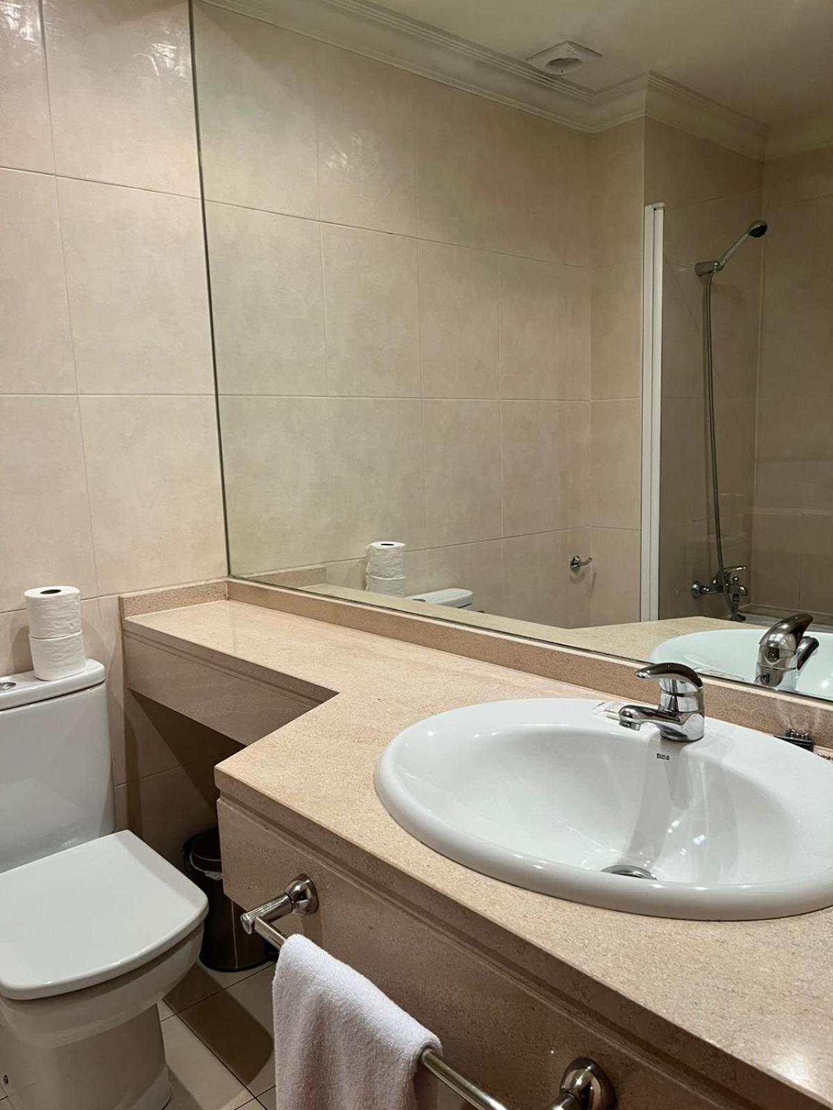 Hotel Ogalia Comarca de Comarca de Vigo Buitenkant foto