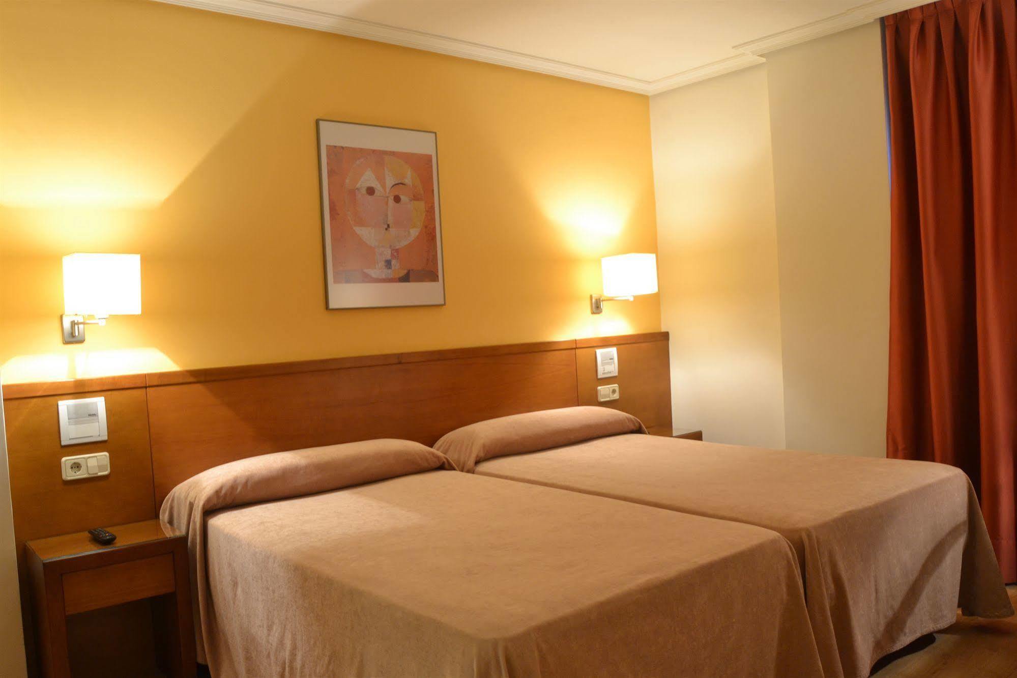 Hotel Ogalia Comarca de Comarca de Vigo Buitenkant foto