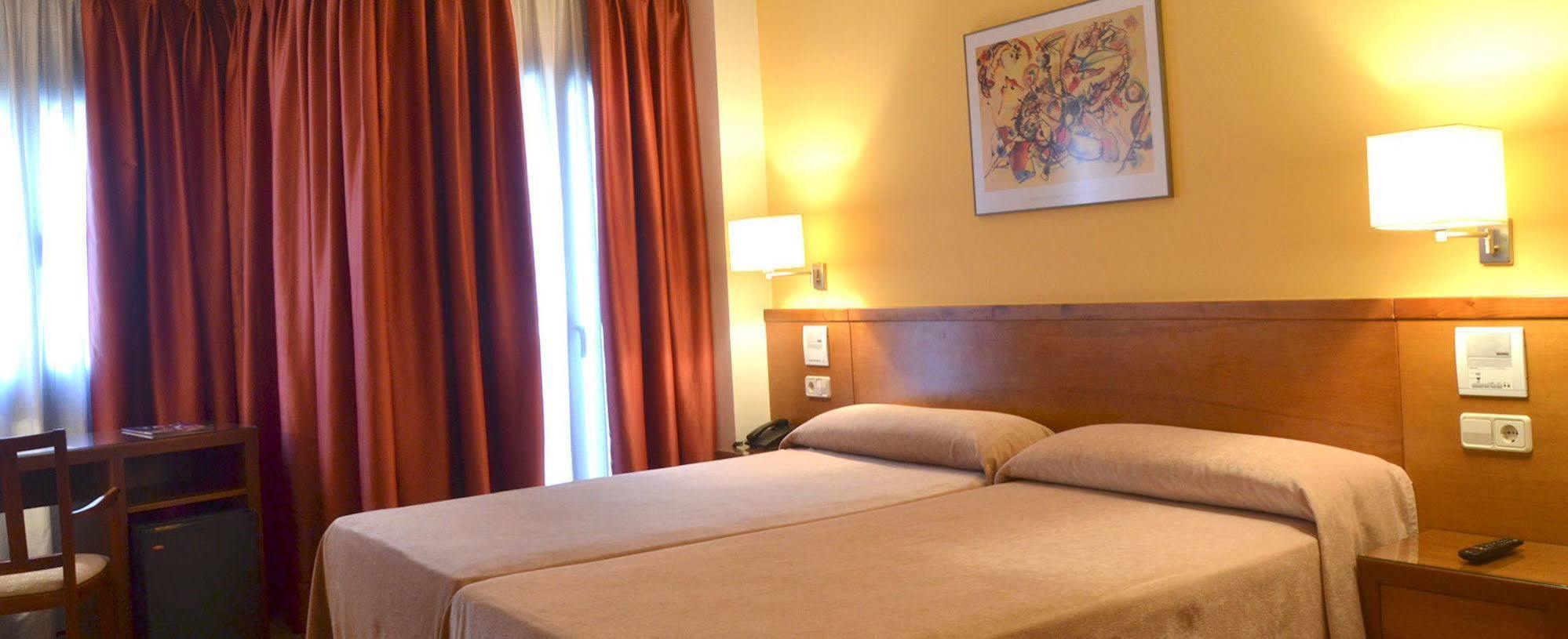 Hotel Ogalia Comarca de Comarca de Vigo Buitenkant foto